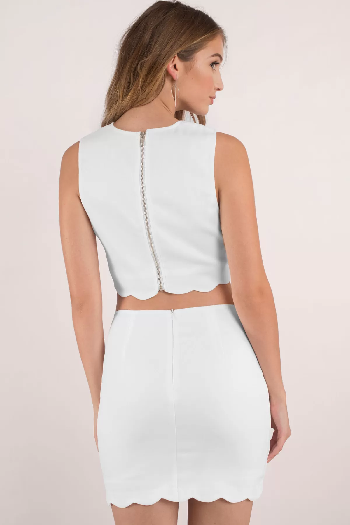 Tobi Getting Wavy Scalloped Hem Crop Top And Mini Skirt Set - White* Party Shop | Party Shop