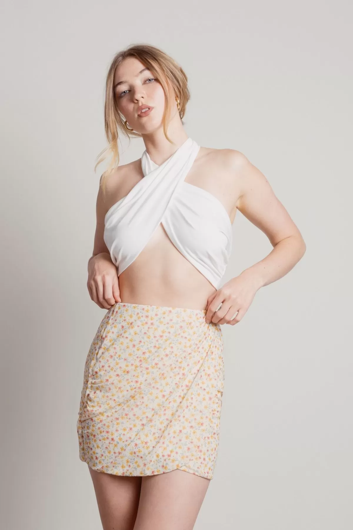 Tobi Pure Poetry Surplice Mini Skirt - * Beach Vacation Outfits | Skirts